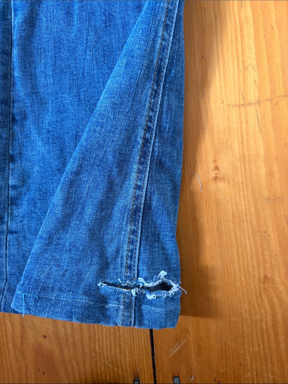 Zara Medium Blue Flared Women's Jeans - Picture 2 of 3